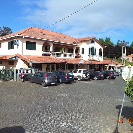 Hospedagem Casa Do Largo Hotel ซังโตดาแซร์รา ภายนอก รูปภาพ